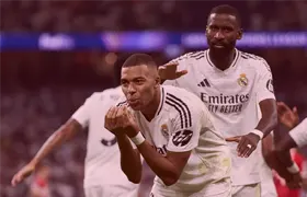 ريال مدريد 3-1 شتوتجارت. كيليان مبابي يسجل في أول ظهور له في دوري أبطال أوروبا ويحقق حامل اللقب فوزًا متأخرًا