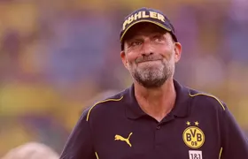 Jurgen Klopp Criticized by Borussia Dortmund Fans for Taking Red Bull Role